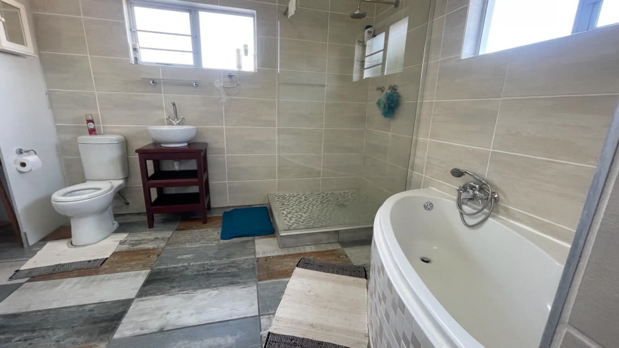 4 Bedroom Property for Sale in Nahoon Eastern Cape